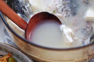 【营养月子餐】奶白鲫鱼豆腐汤——清热利尿 通气下乳的做法 步骤15