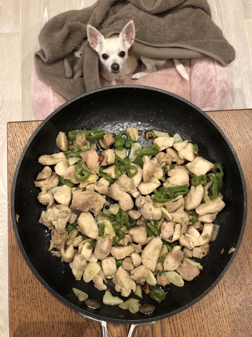小煎鸡腿肉