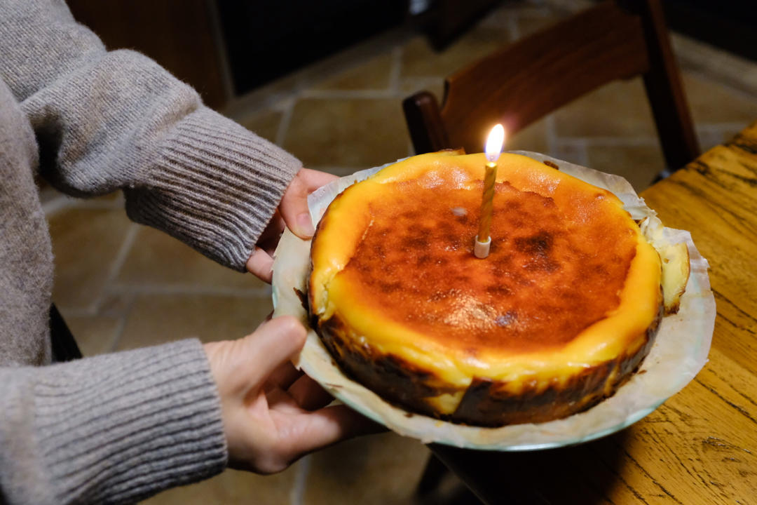 快手的网红basque cheesecake巴斯克焦芝士蛋糕