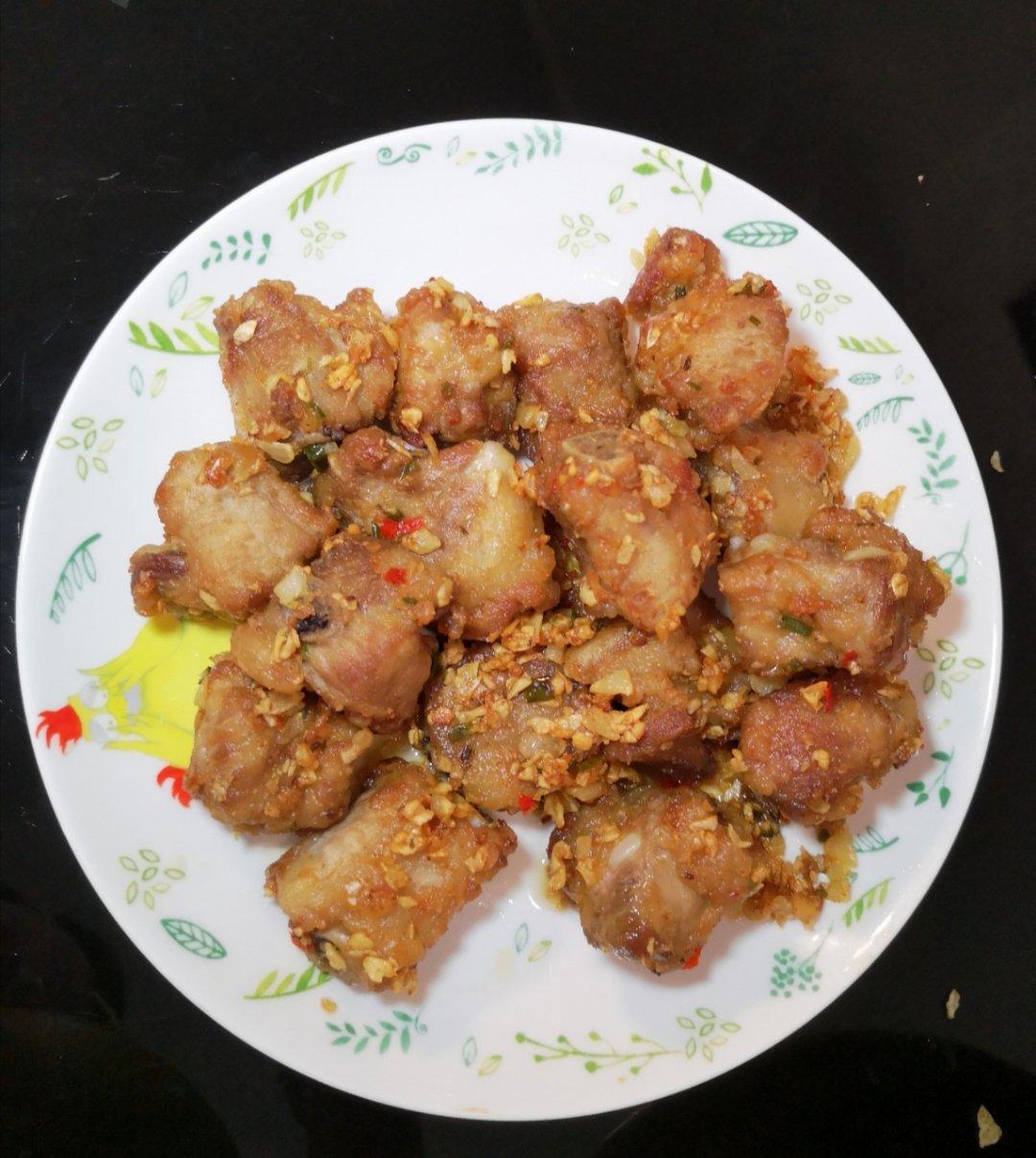 蒜香排骨