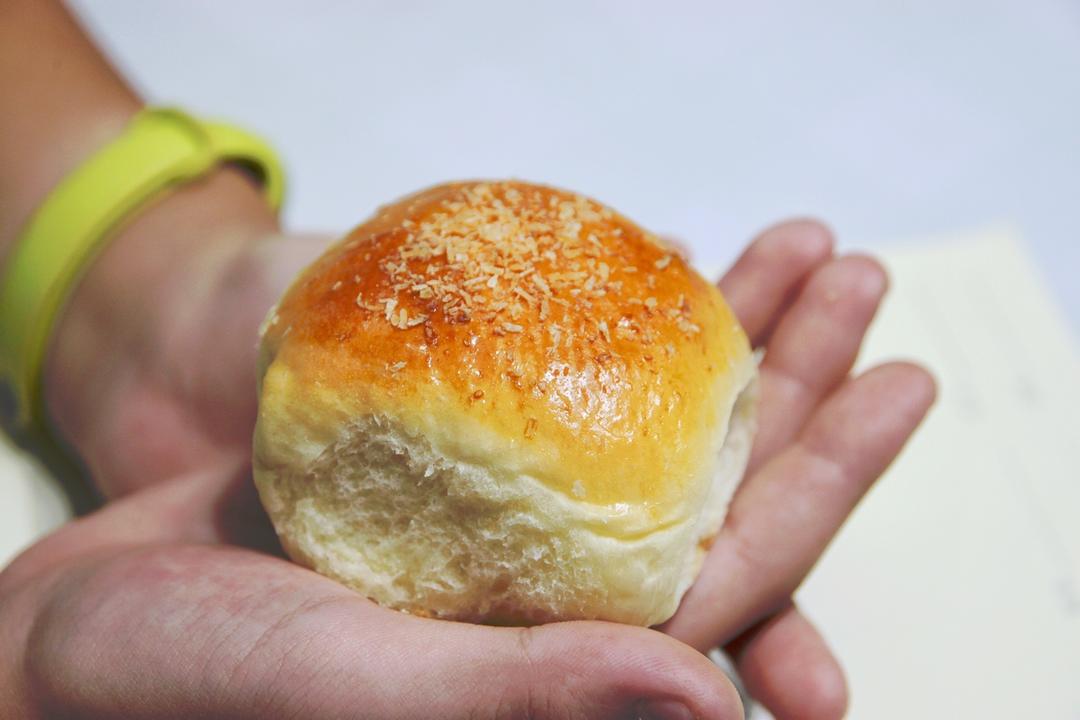 椰蓉奶香小餐包