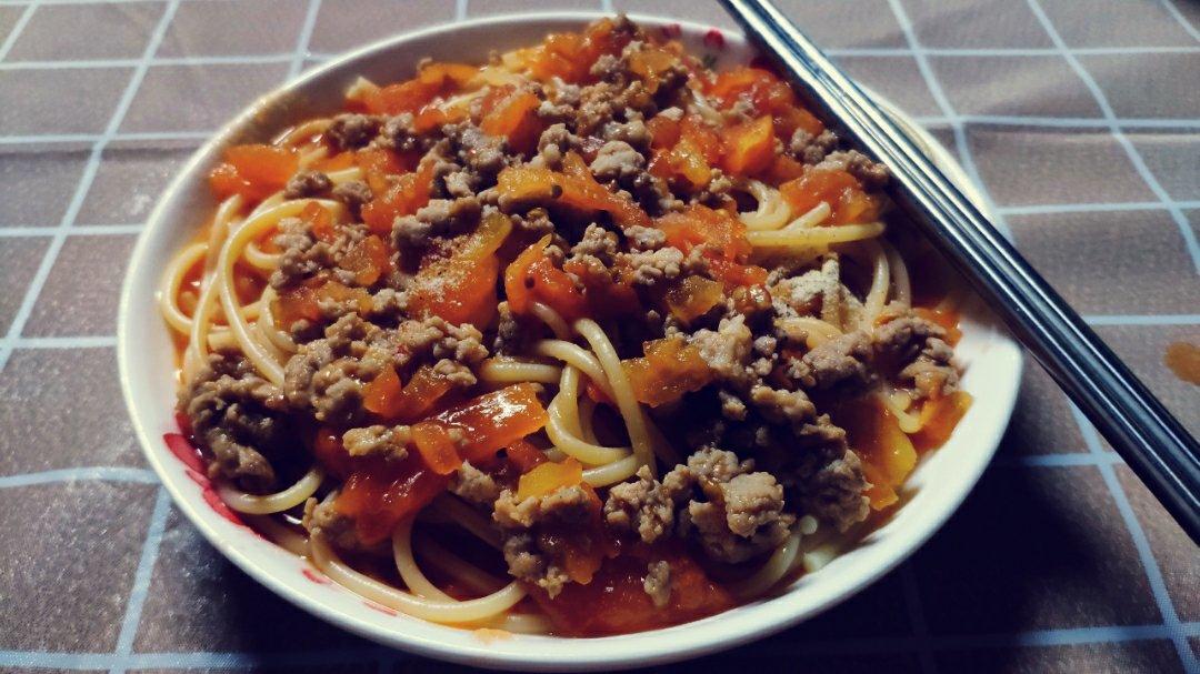 （完胜必胜客的）番茄肉酱意大利面～
