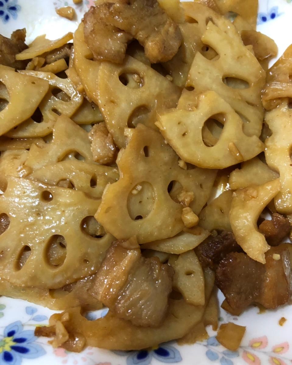 莲藕炒五花肉