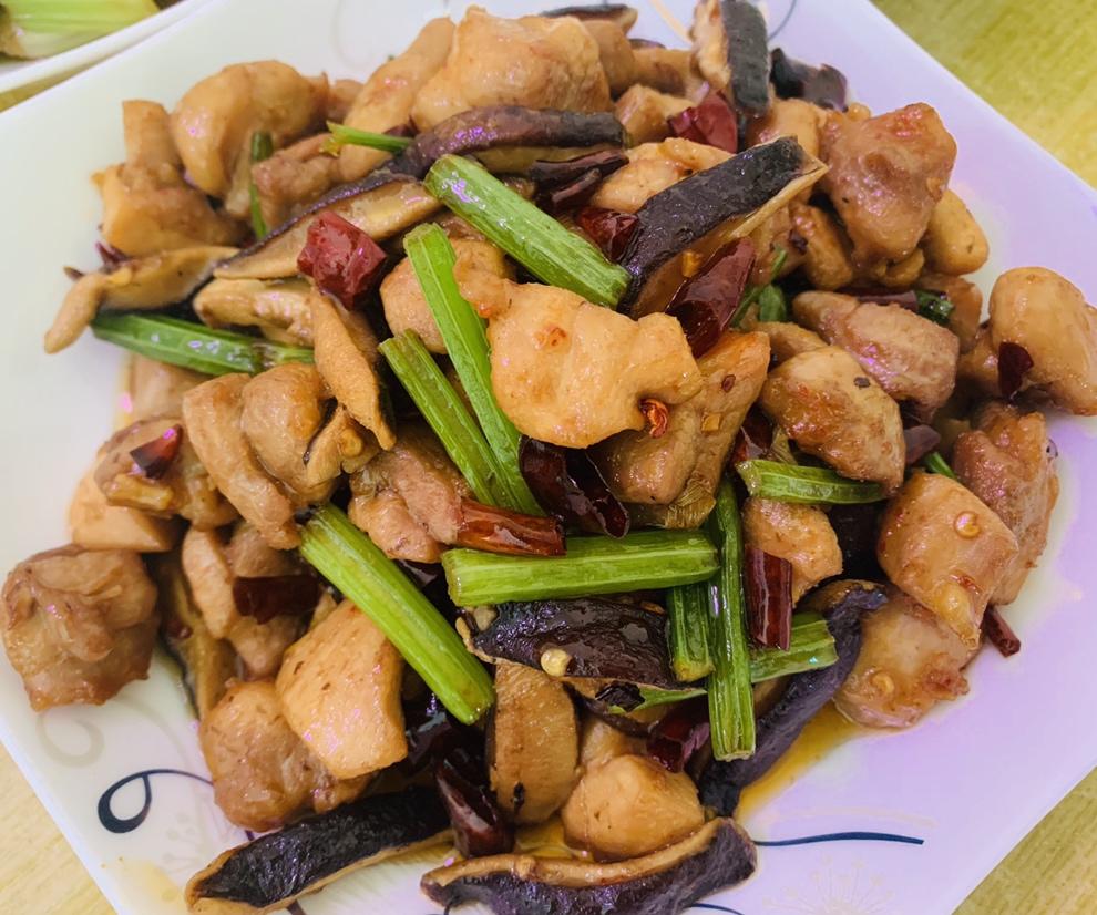 辣子鸡丁