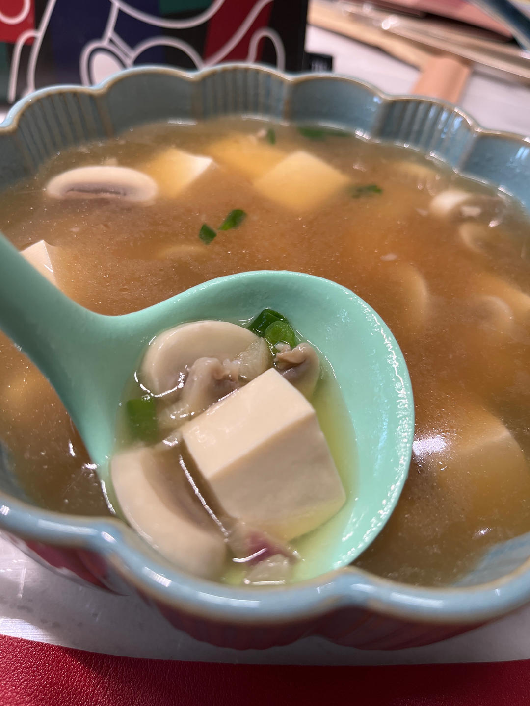 口蘑豆腐汤