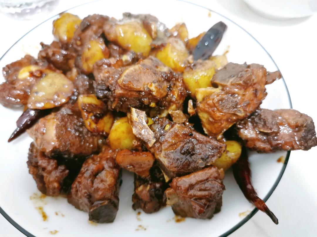 土豆炖排骨