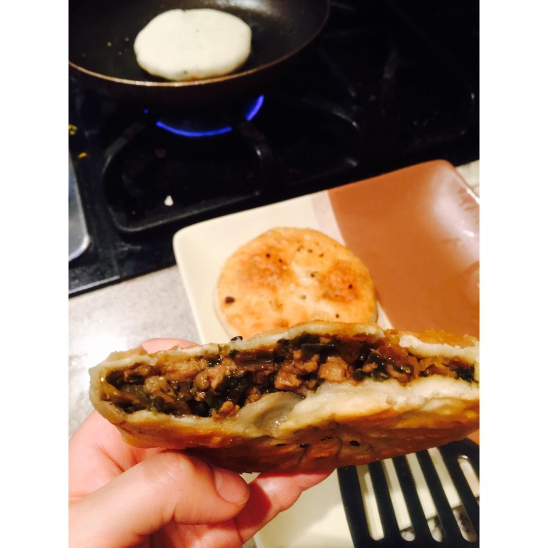 梅干菜猪肉烧饼