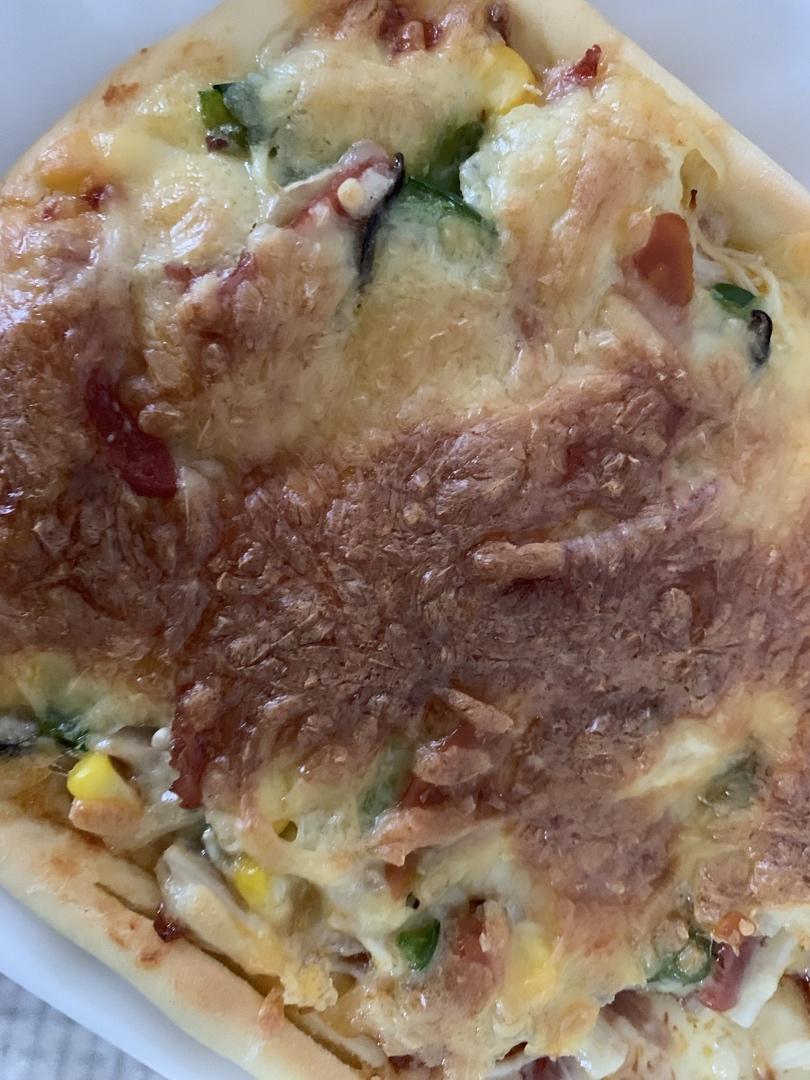 蔬菜香肠披萨（内含披萨饼皮，披萨酱做法）