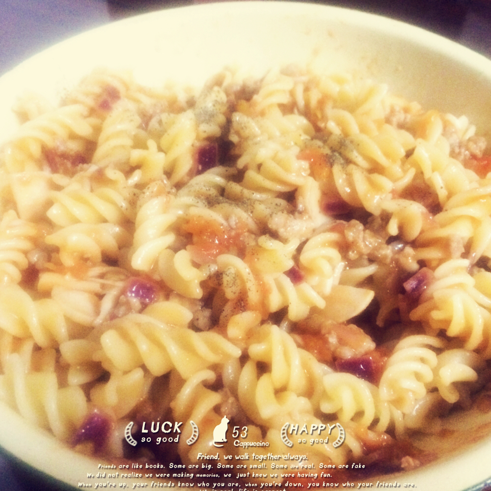 蕃茄蘑菇肉酱意大利面