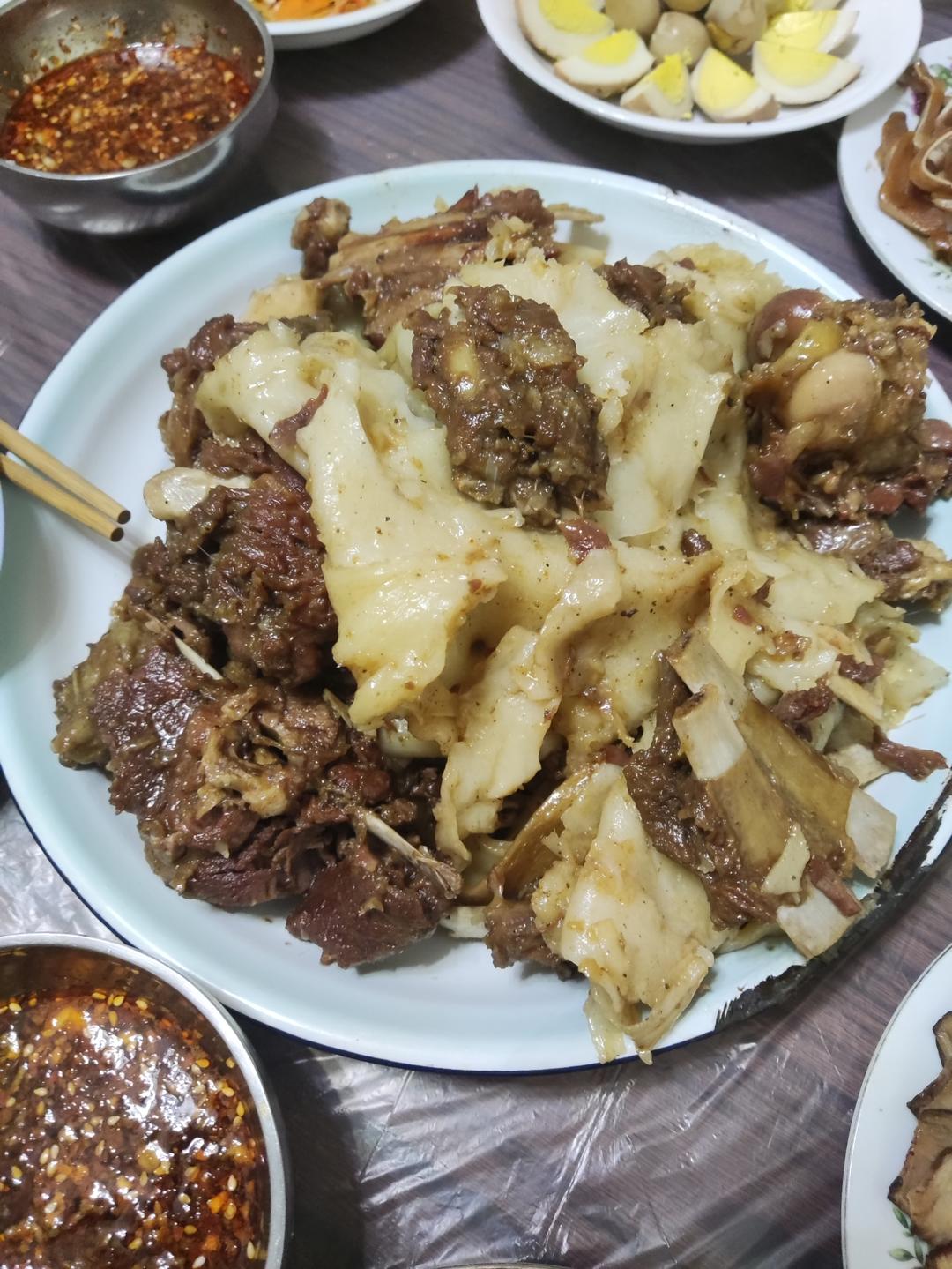 新疆风味 羊肉焖饼（简单易做 无基础版）