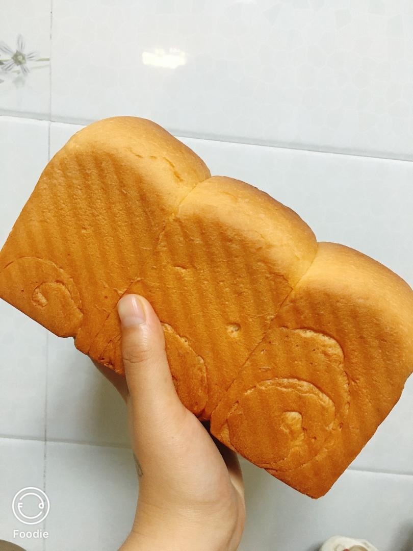 纯奶手撕吐司