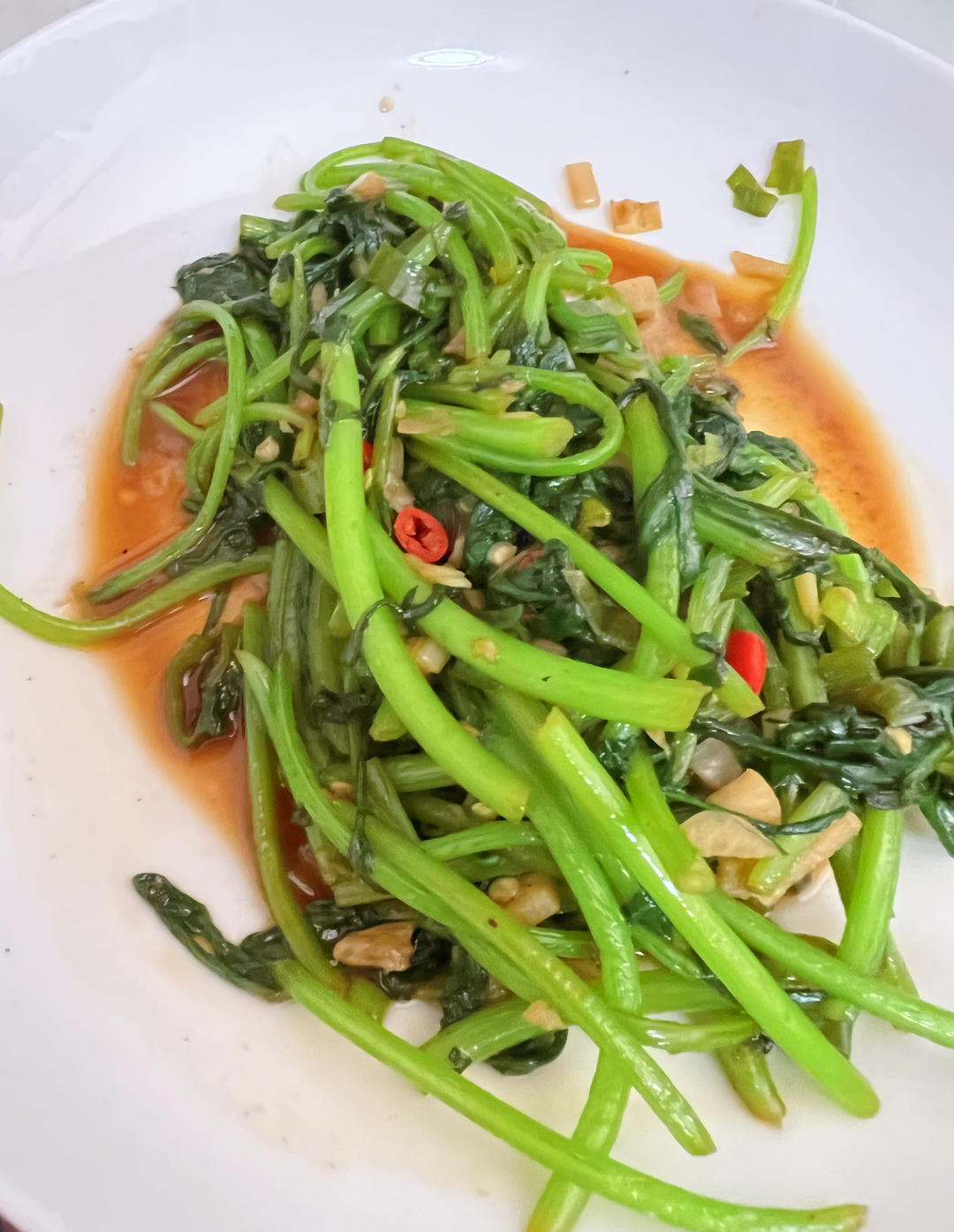 炒茼蒿（零失败巨好吃的快手菜）