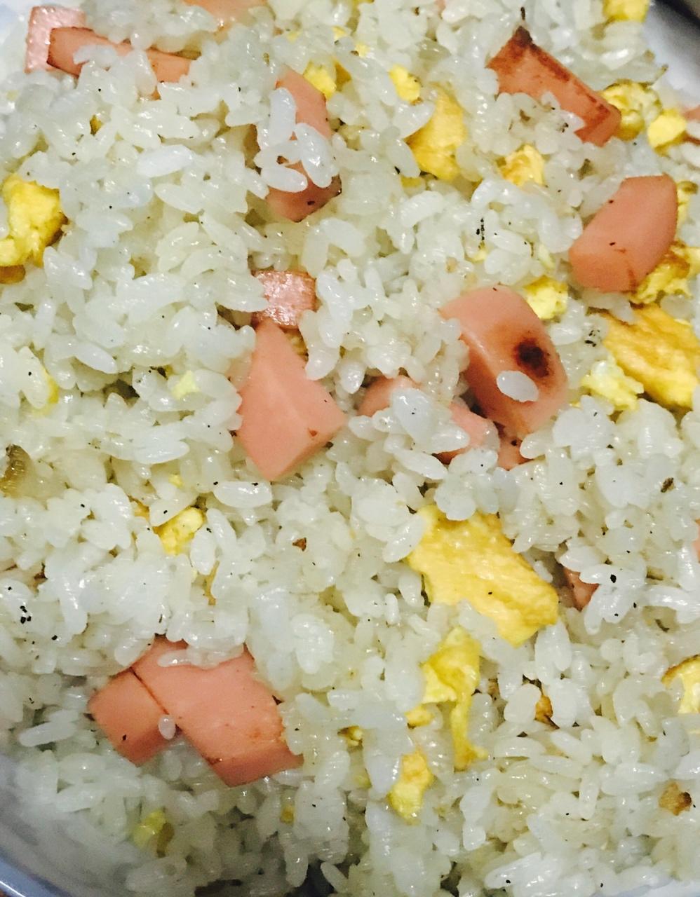 火腿蛋炒饭