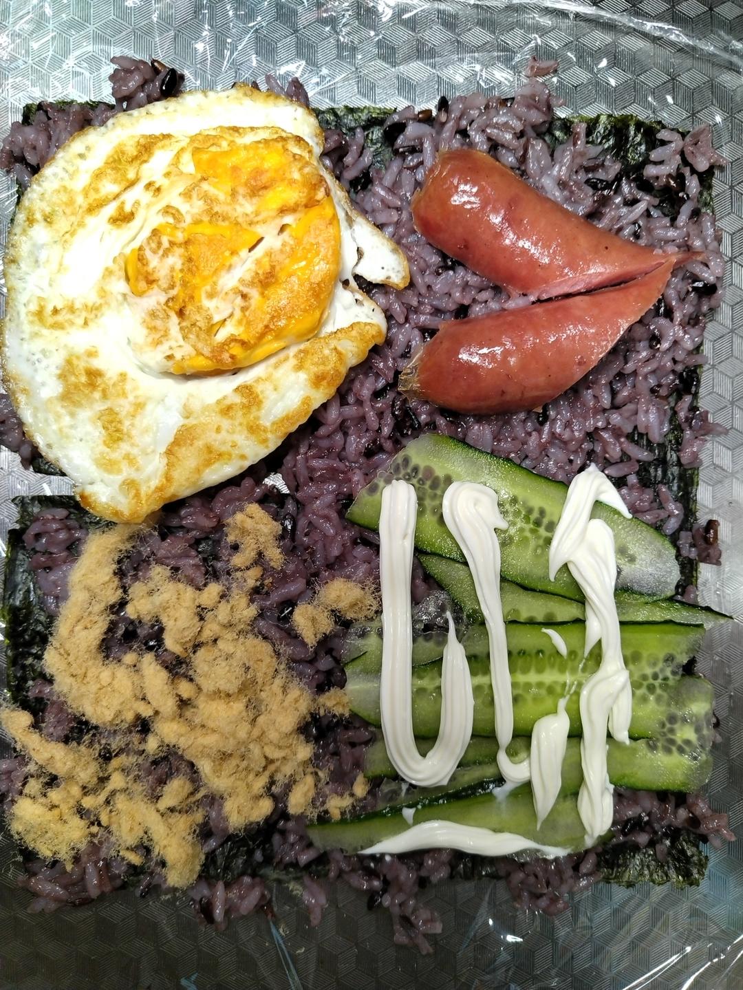叠叠紫菜包饭