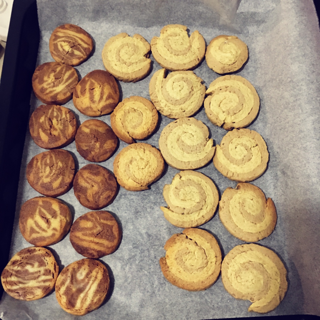 湖豆豆做的大理石曲奇