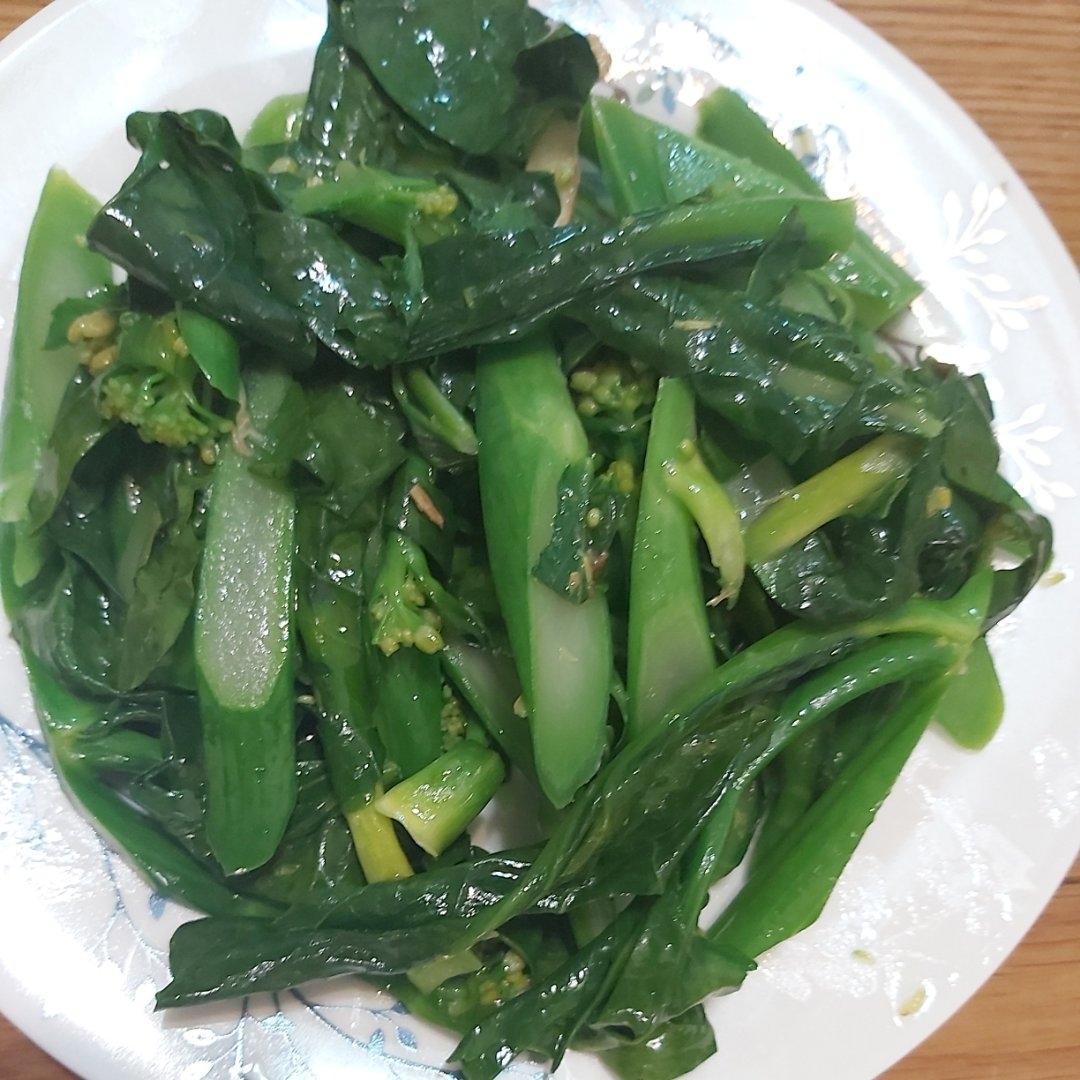 姜汁酒炒芥兰菜