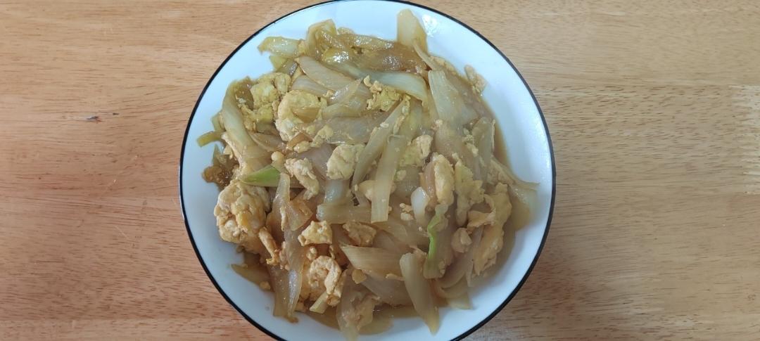 洋葱炒鸡蛋