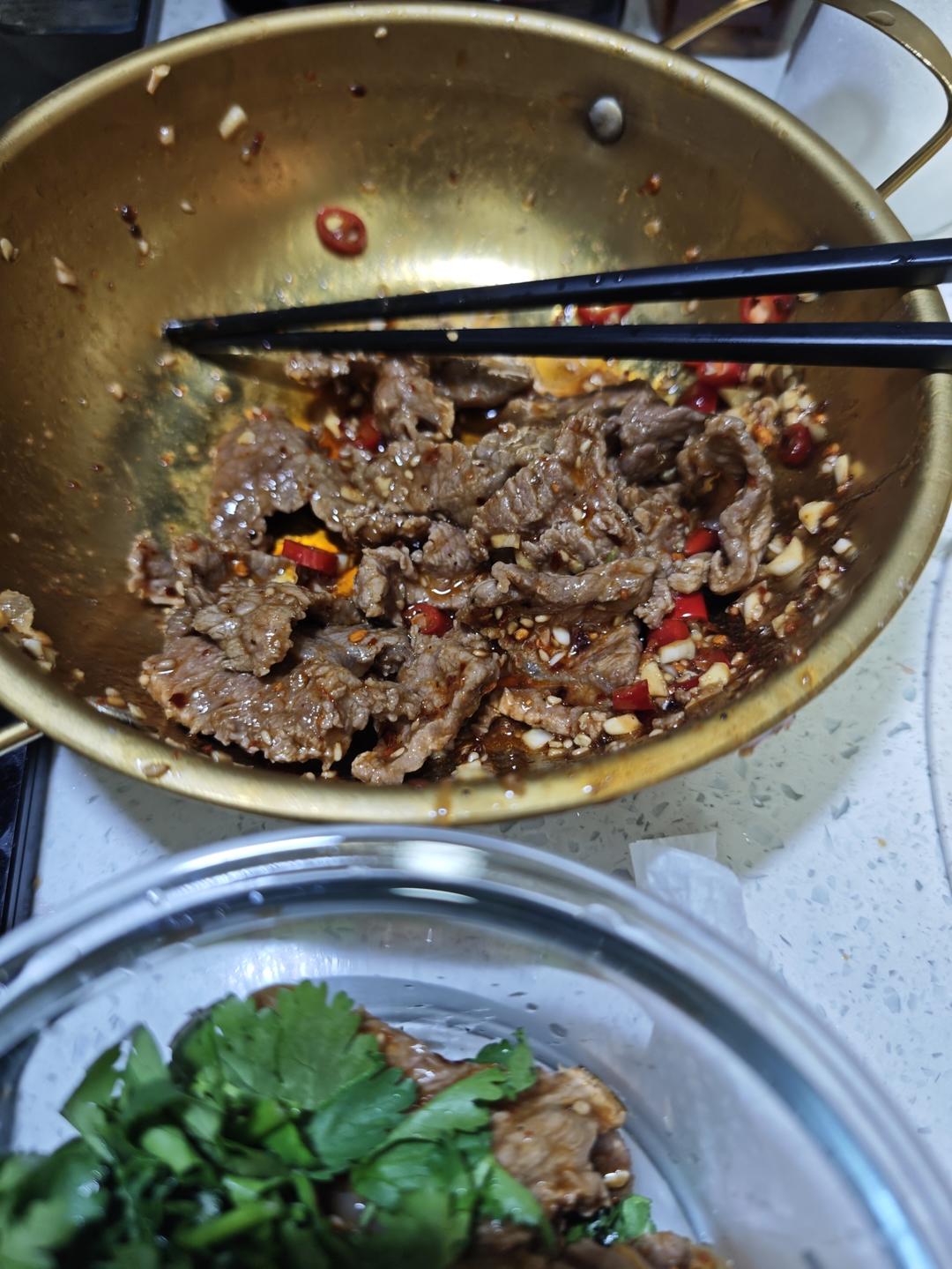 丈母娘吃了都夸的凉拌香菜牛肉