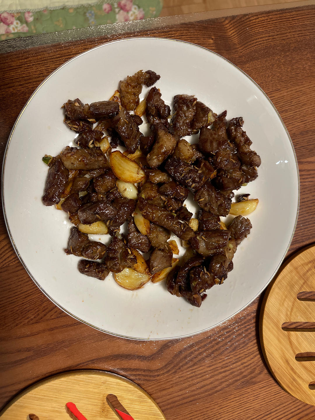 黑椒蒜香牛肉粒