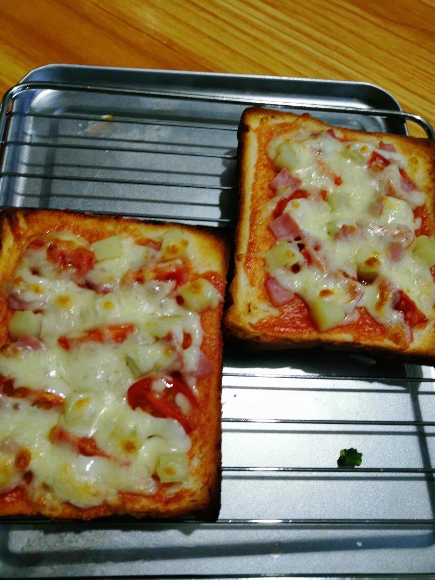 超好吃面包披萨🍕