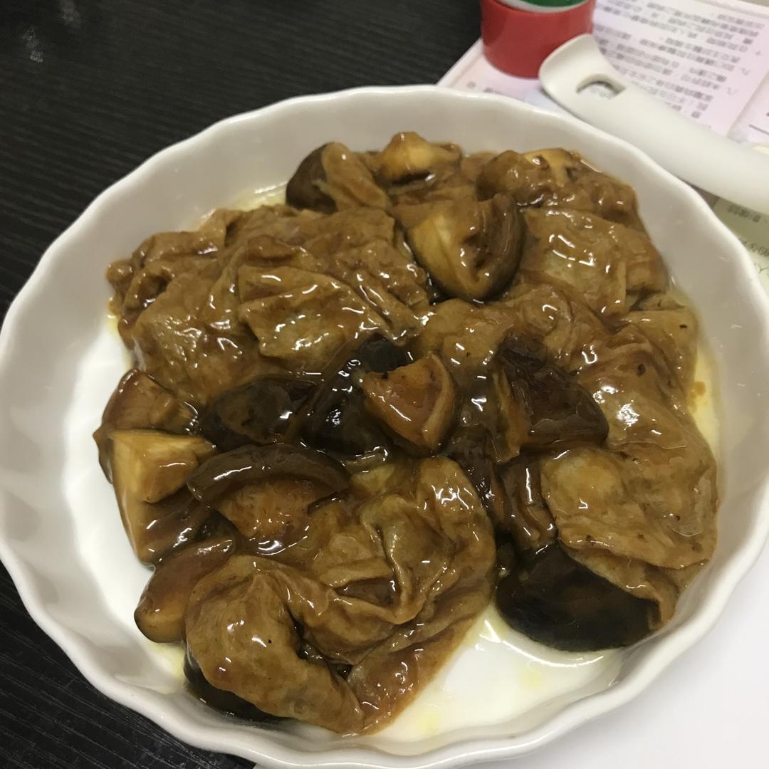 香菇烧面筋