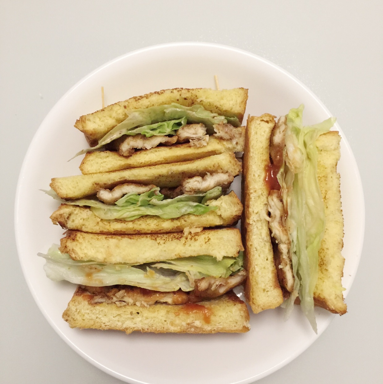 炸鸡三明治