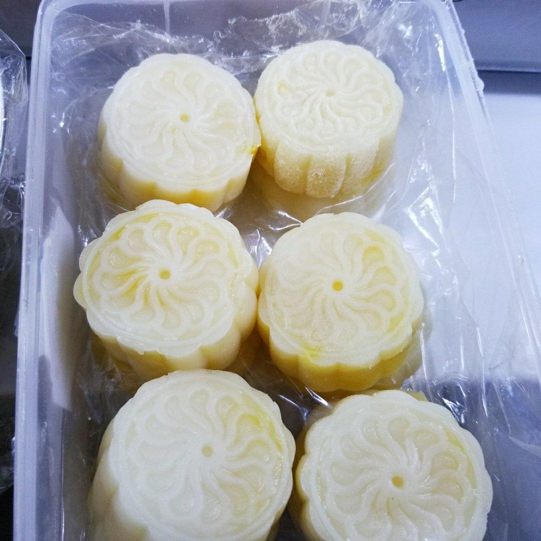 《Tinrry下午茶》冰皮月饼（奶黄馅）