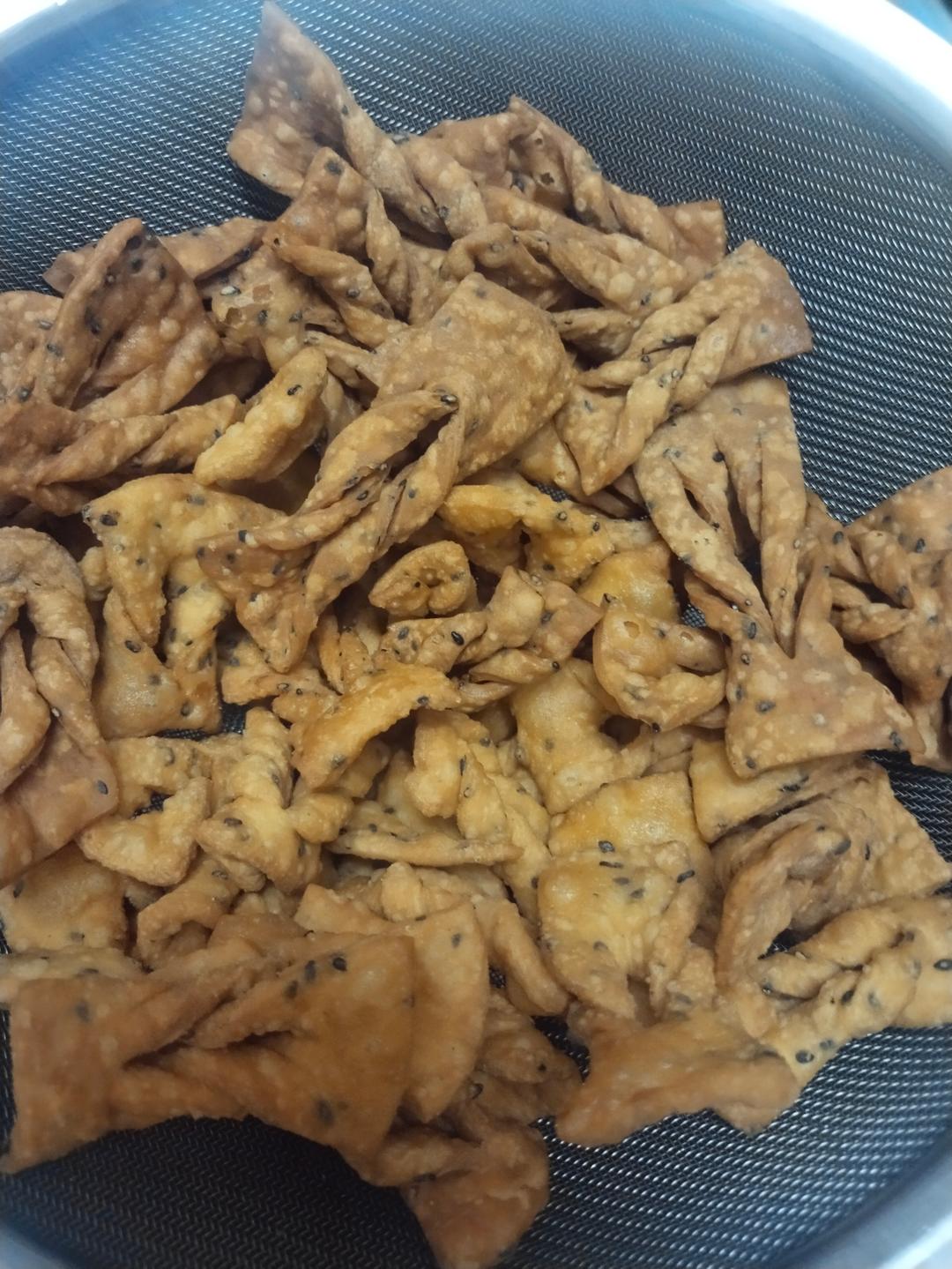 【椒香芝麻麻叶】酥脆味美的网红小零食