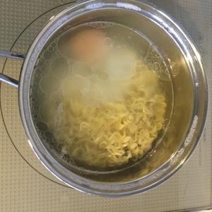 紫菜鸡蛋面的做法 步骤3