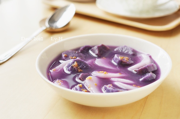紫薯年糕汤。