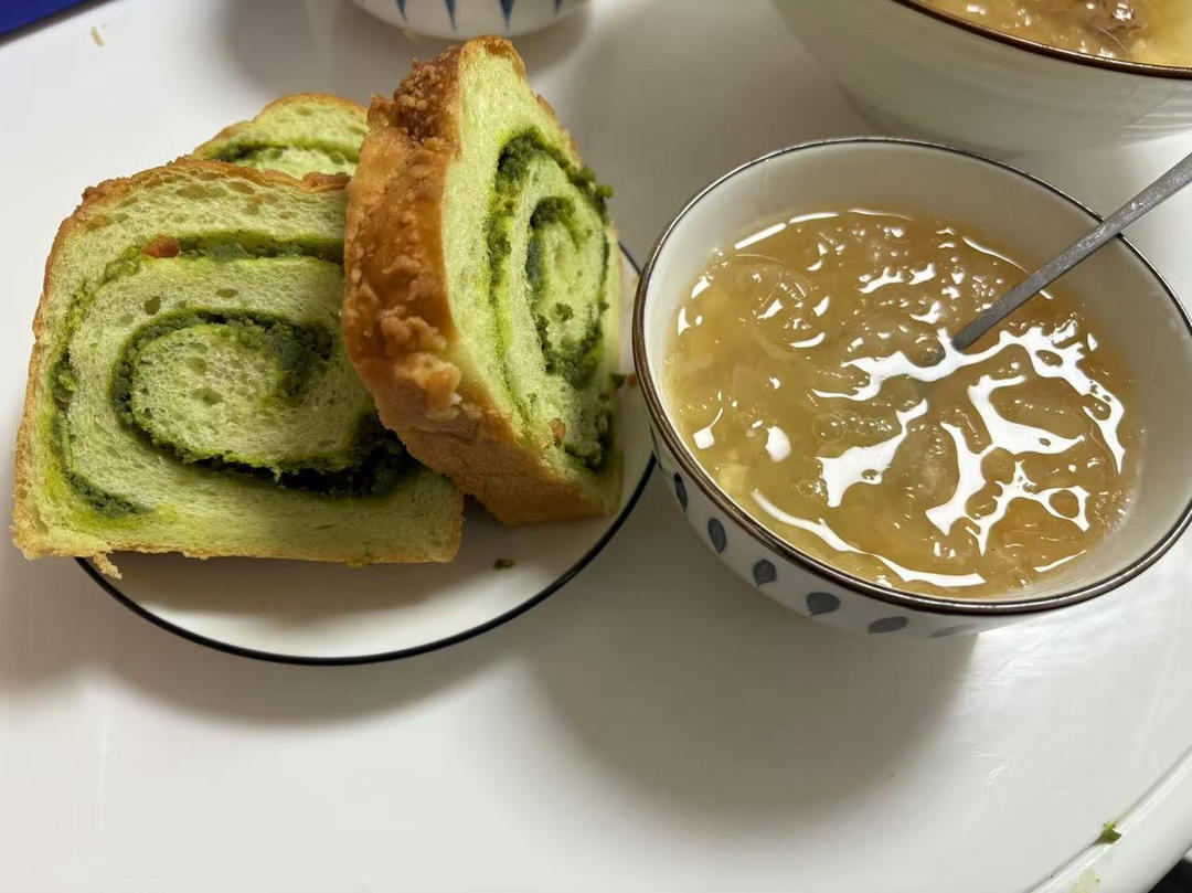 好好吃、好好吃的双倍开心果酱吐司
