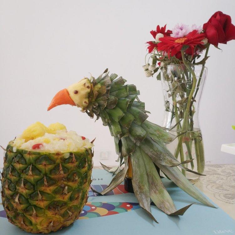 鸟语花香菠萝炒饭