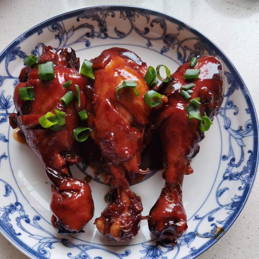 🔥好吃到飙泪的秘汁多汁蒜香鸡腿，鲜嫩到流口水。