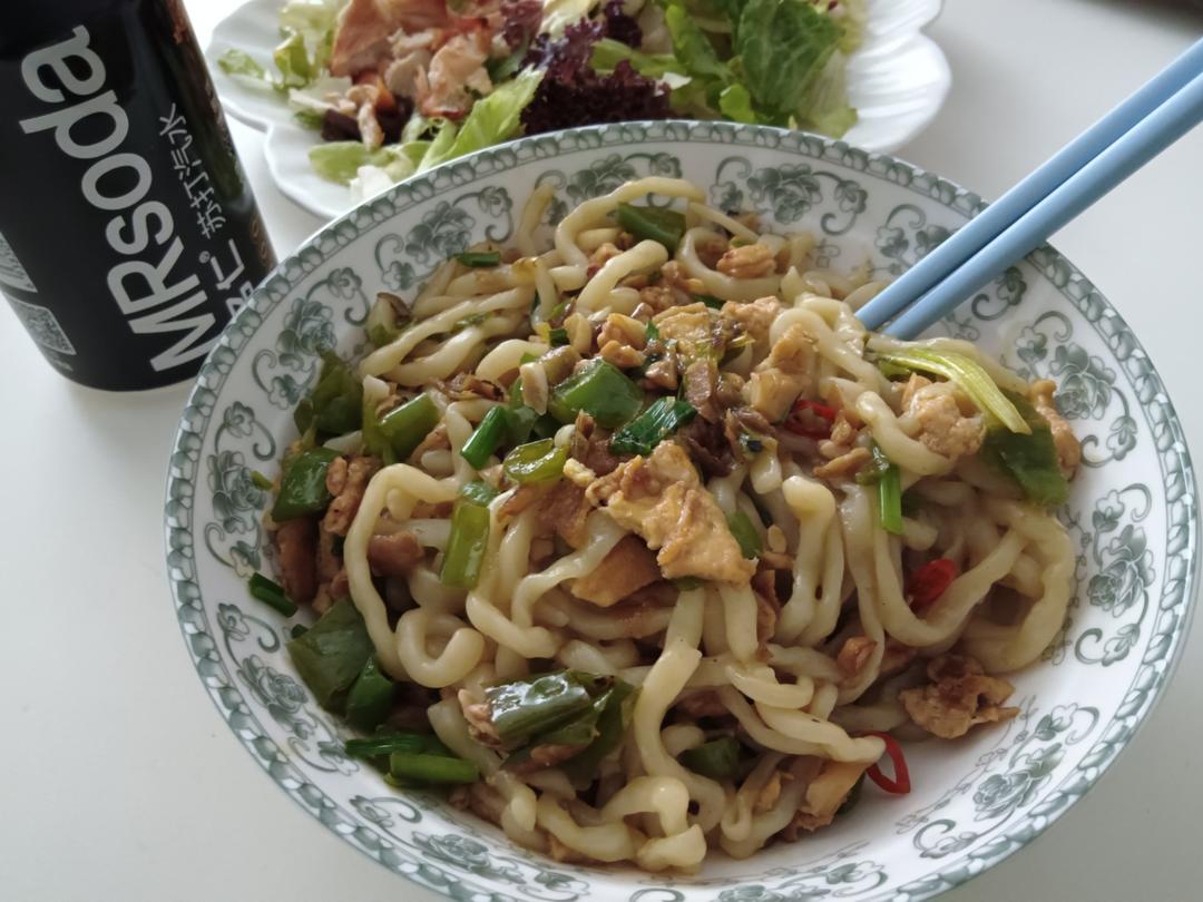 ✅挑战365天晚餐不重样第131天：剁辣椒炒鸡蛋‼️