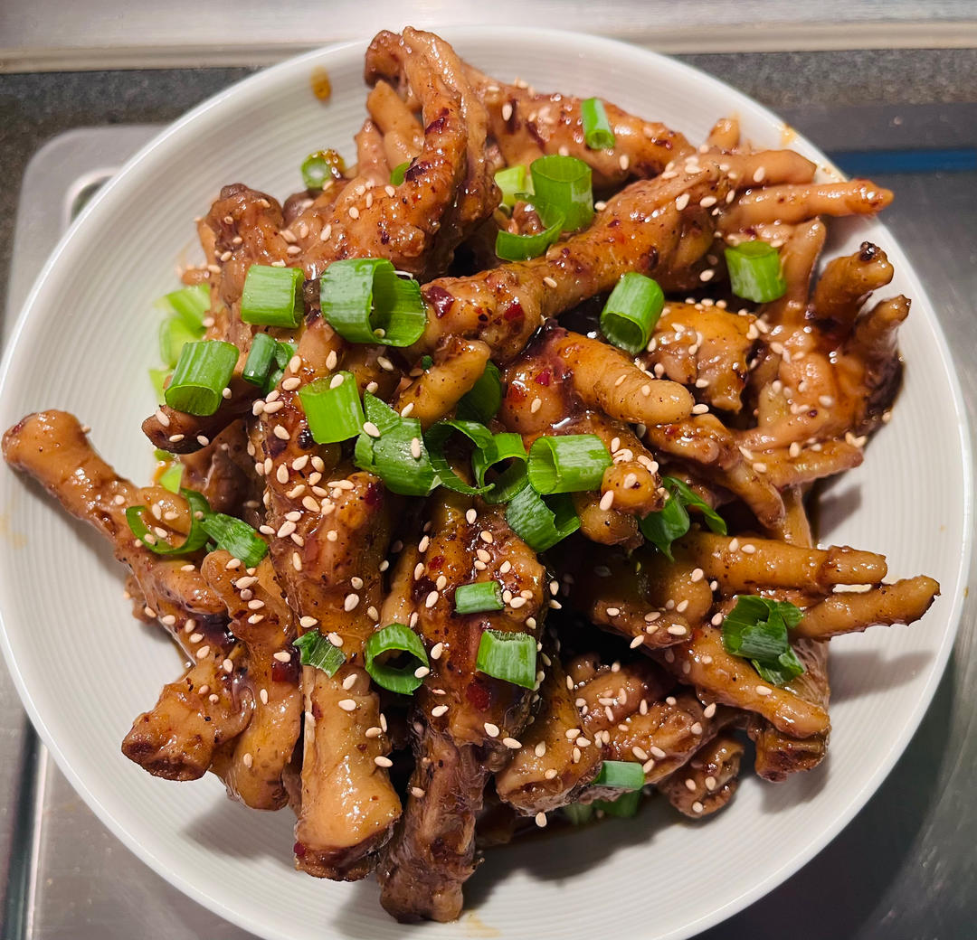 “销魂”卤鸡爪