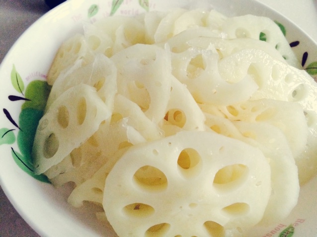 k恶意做的凉拌藕片