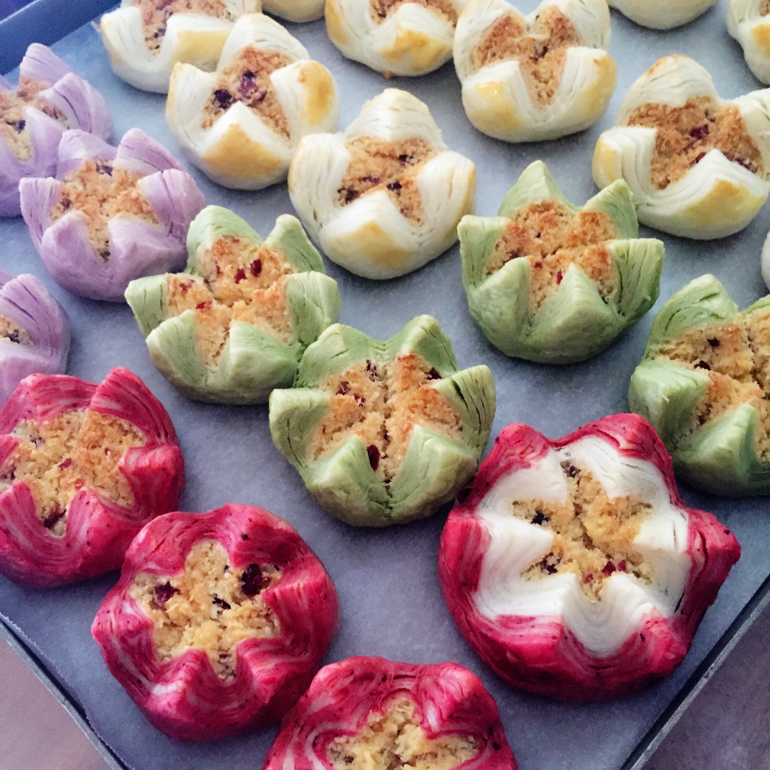 花开富贵之四种口味的椰蓉开口酥