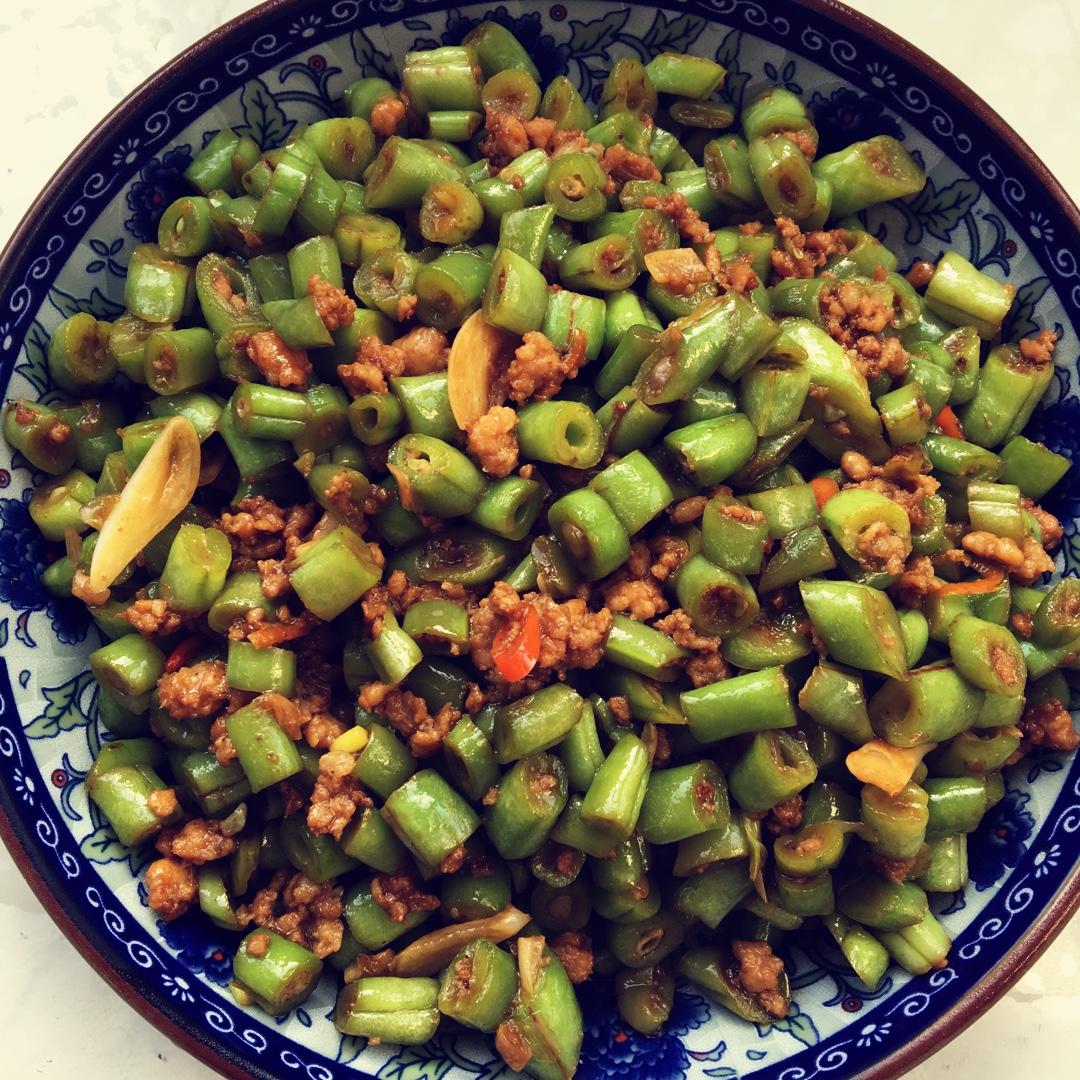 肉沫豆角下饭菜