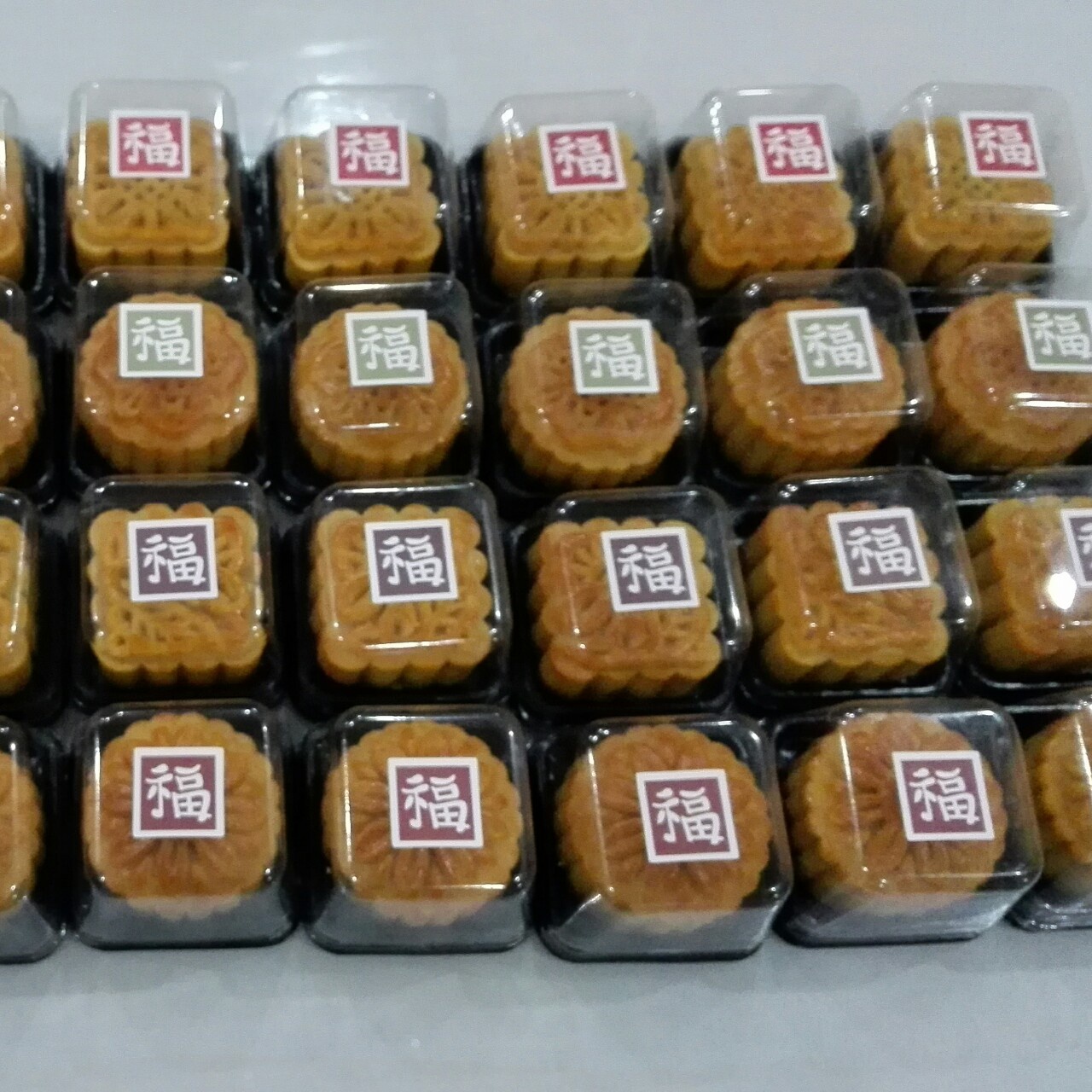 广式月饼——蛋黄莲蓉月饼