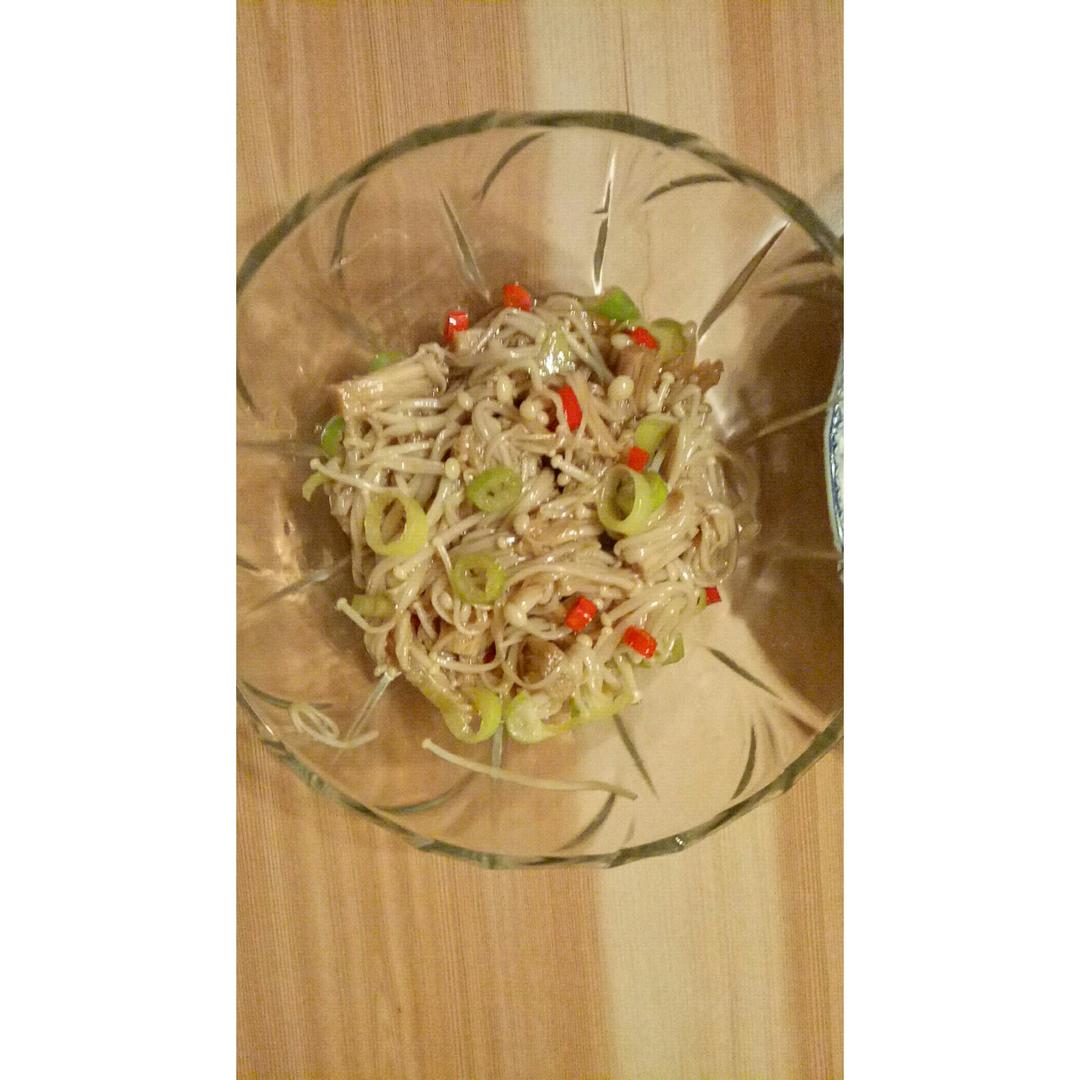 白灼金针菇