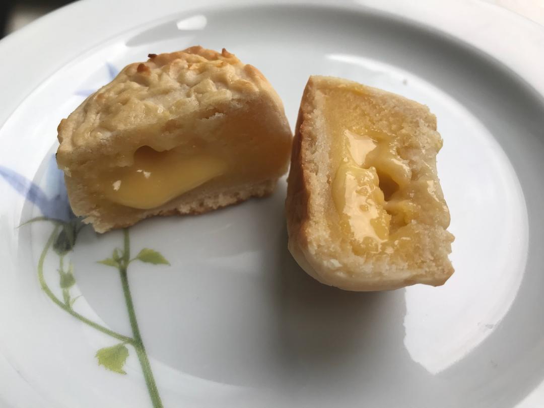 超详细图解版--流心奶黄月饼