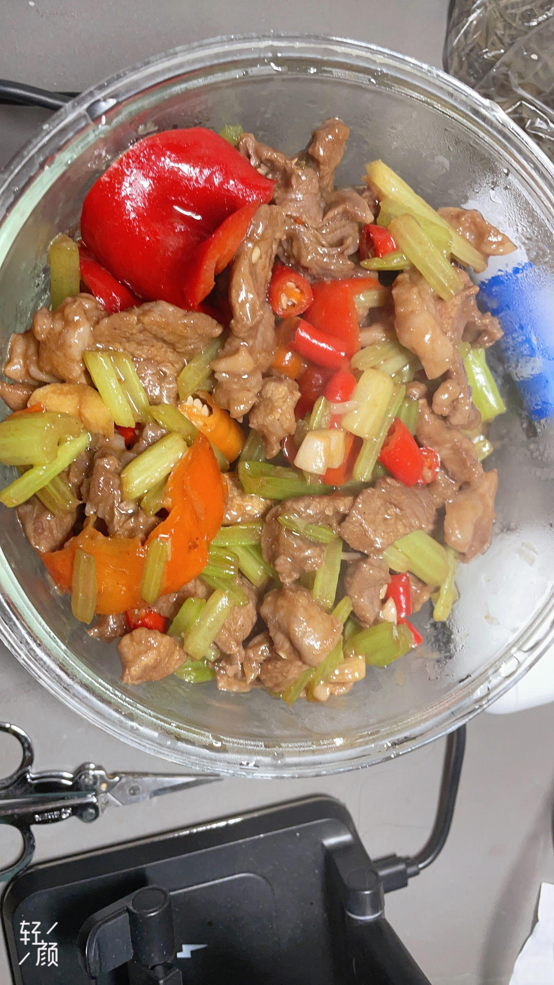 小炒牛肉（肉嫩味香）