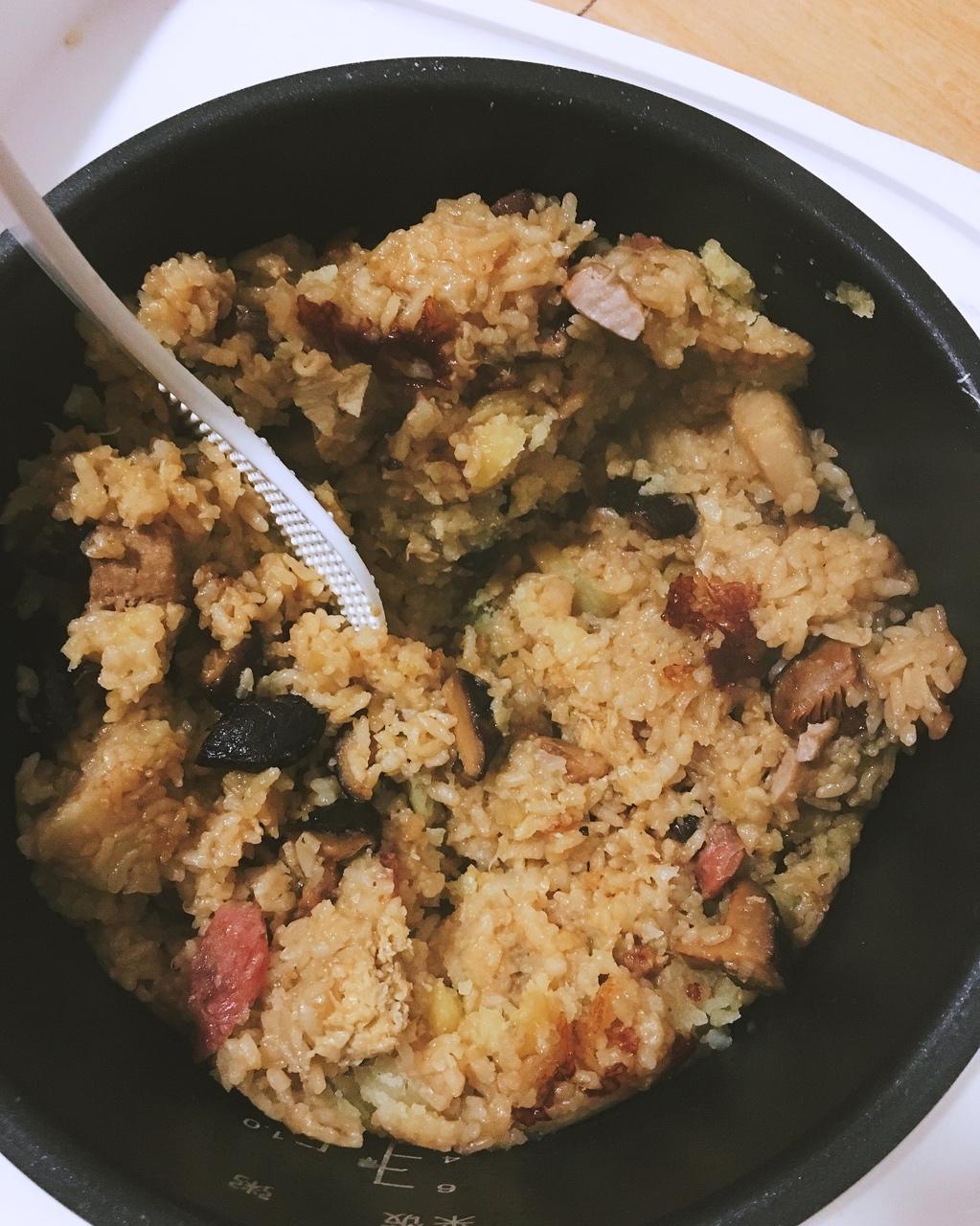 香菇腊肉饭