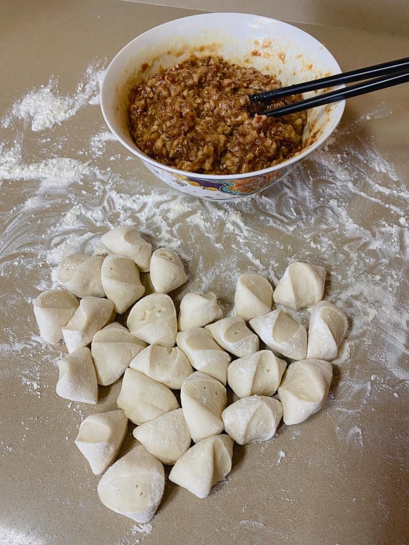小时候的生煎包
