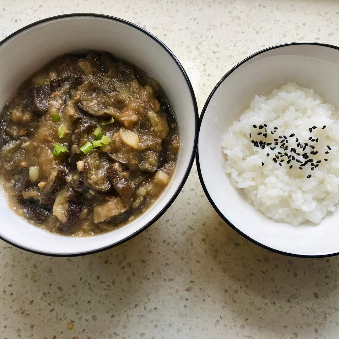 开胃下饭菜！巨简单的家常鱼香茄子煲