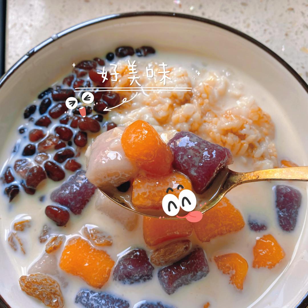 醪糟芋圆蜜豆糖水