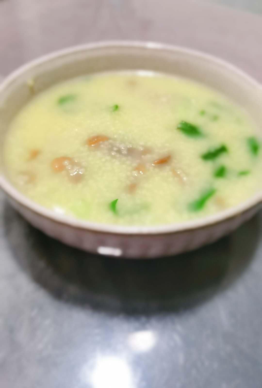 滋补养胃的海参小米粥