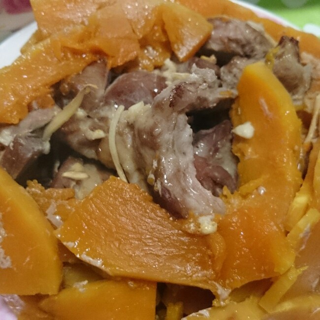 南瓜烤排骨