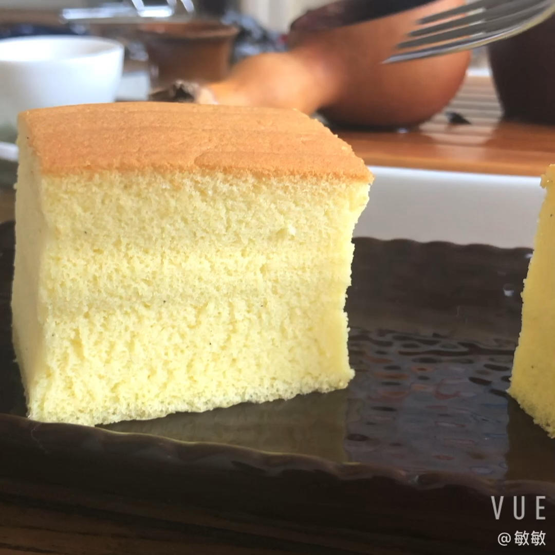 【视频食谱】Duang！古早蛋糕