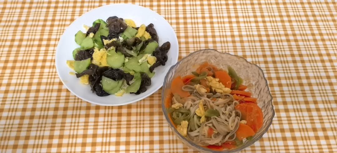 黄瓜木耳炒鸡蛋